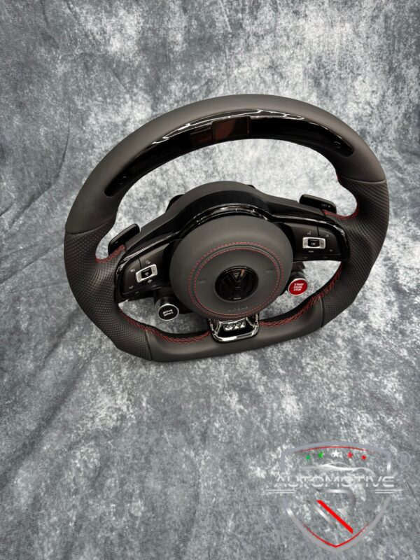 Volante VW Golf 7.5 in pelle con display LED - immagine 2