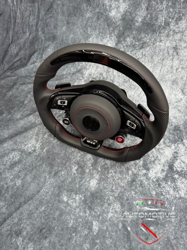 Volante VW Golf 7.5 in pelle con display LED - immagine 3
