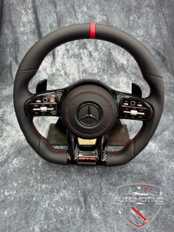 Volante (sportivo) Mercedes Benz AMG con airbag in vera pelle