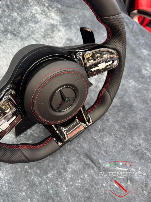 Volante (sportivo) Mercedes Benz AMG con airbag in vera pelle - immagine 4
