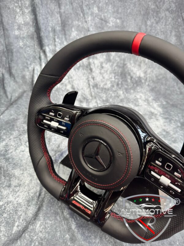 Volante (sportivo) Mercedes Benz AMG con airbag in vera pelle - immagine 6