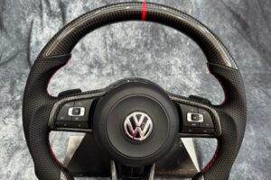 Volante VW Golf 7.5 in pelle e carbonio con airbag