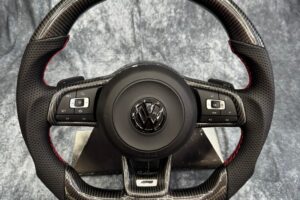 Volante VW Golf 7.5 in pelle e carbonio con airbag