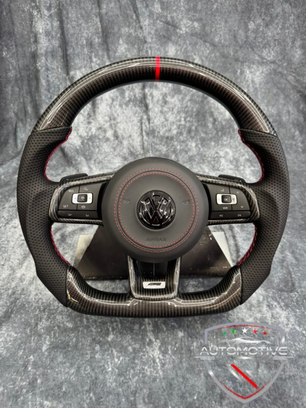 Volante VW Golf 7.5 in pelle e carbonio con airbag rivestito