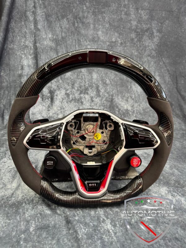 Volante VW Golf 8 GTI in carbonio e alcantara con display LED senza airbag