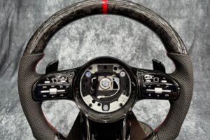 Volante (sportivo) Mercedes Benz AMG senza airbag in carbonio forgiato e pelle