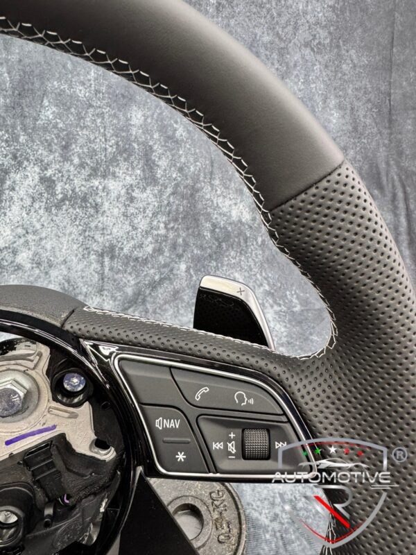 Volante Audi S-line in pelle senza airbag - immagine 5